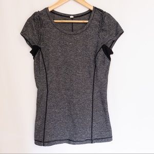 Lululemon Run Heather Core Dark Grey Ruffle Scoop Neck Seamed Tee Size 8